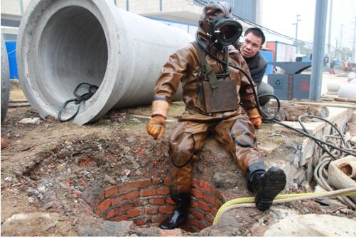 白马桥项目采用“气囊封堵”进行新旧污水管道对接施工