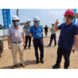 市国资委领导督导检查路桥集团张公庙澧水特大桥疫情防控工作