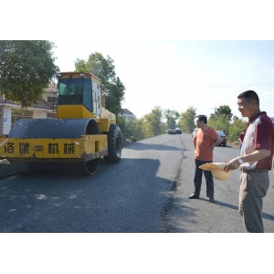 岗市至柳叶大道路面大修工程开工