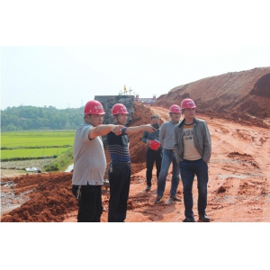 集团公司开展2016年第一季度项目考核