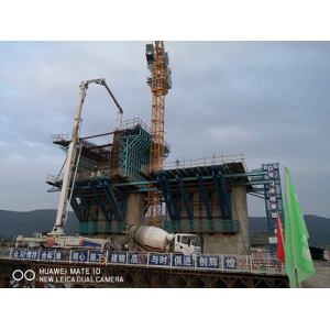 张公庙澧水特大桥首个0#块第一阶段灌注顺利完成