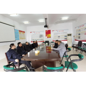 新年开工第一天，领导慰问鼓干劲